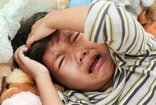 成人实体娃娃植发视频,还原真实发丝，焕发青春魅力