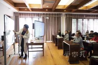 国学成人朗诵视频大全